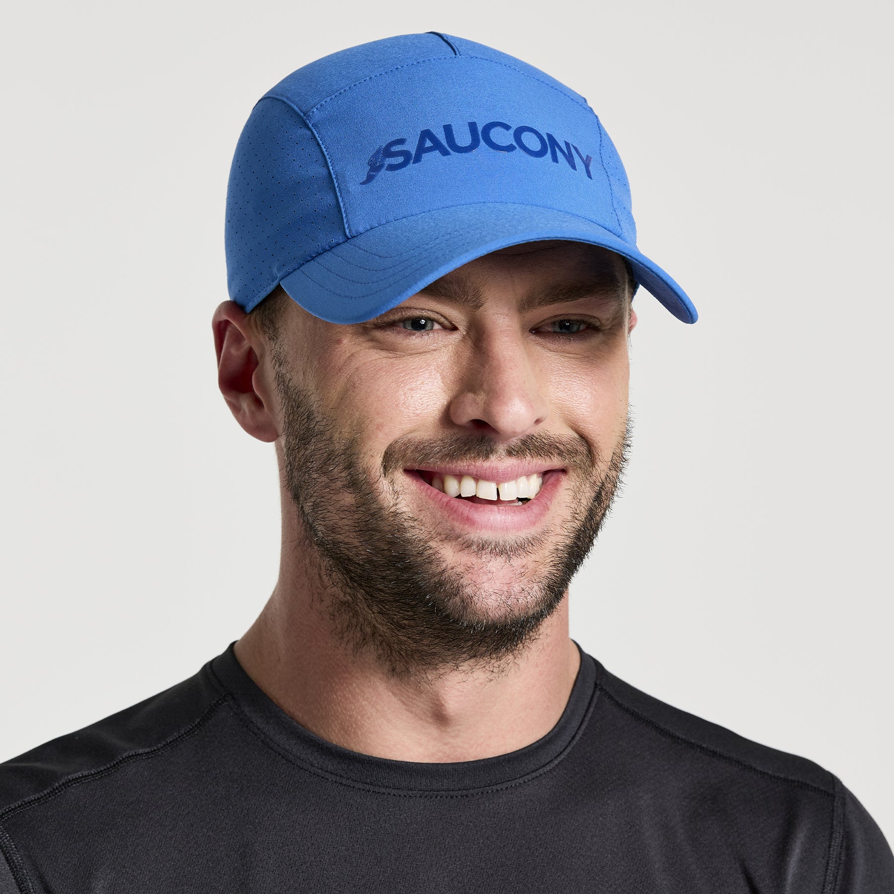 Saucony cap on sale